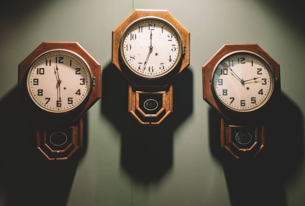 PPC freelancer: 10 basic tips to choose the right one 9 ppc freelancer timezones 1